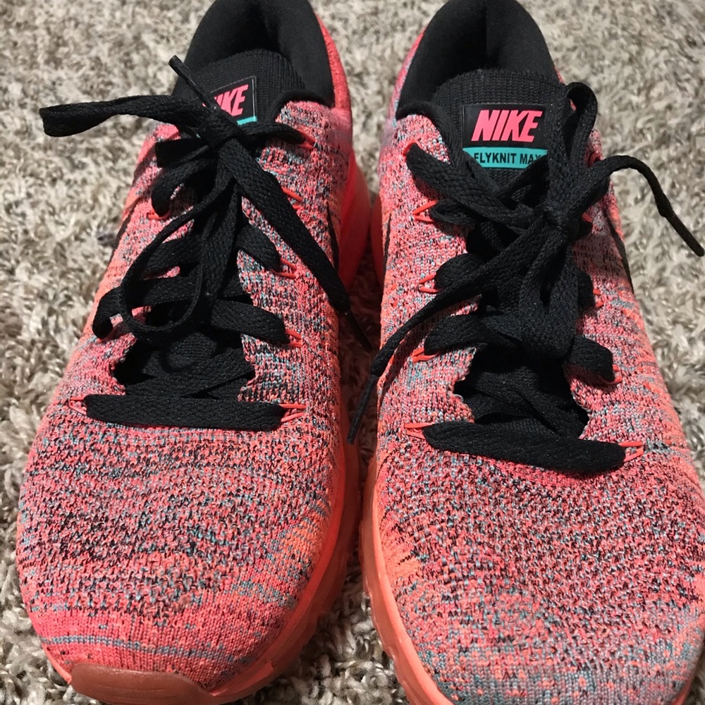 Nike Flyknit Airmax